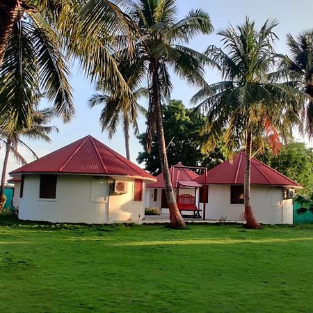 Stay Guru Resort Farm Villa Bhuj Exteriör bild