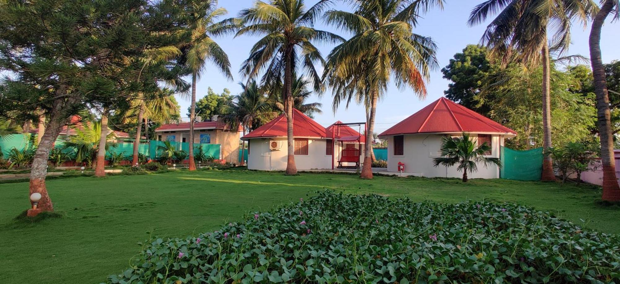 Stay Guru Resort Farm Villa Bhuj Exteriör bild