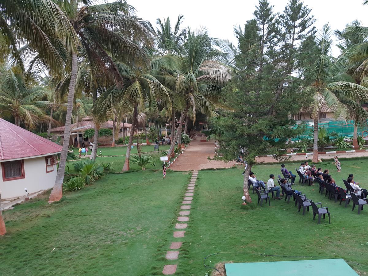 Stay Guru Resort Farm Villa Bhuj Exteriör bild